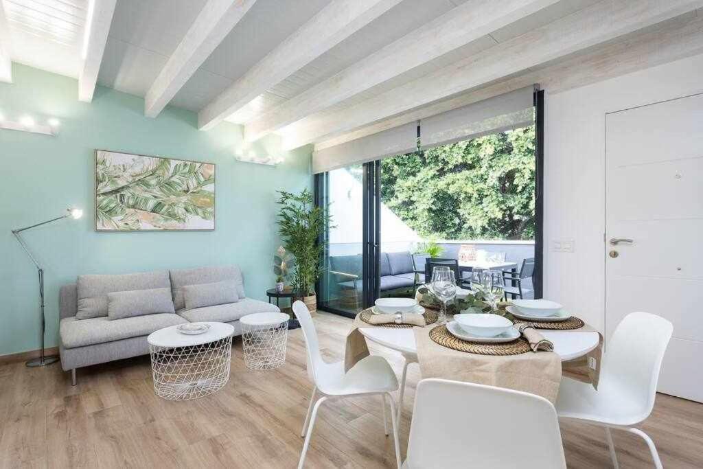 Sunny Island Atico Adelfas Apartment