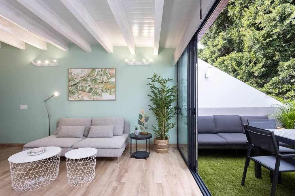Sunny Island Atico Adelfas Apartment *