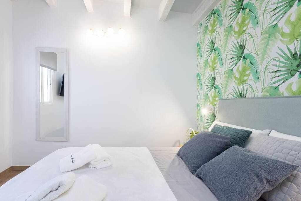 Apartment Sunny Island Atico Adelfas *